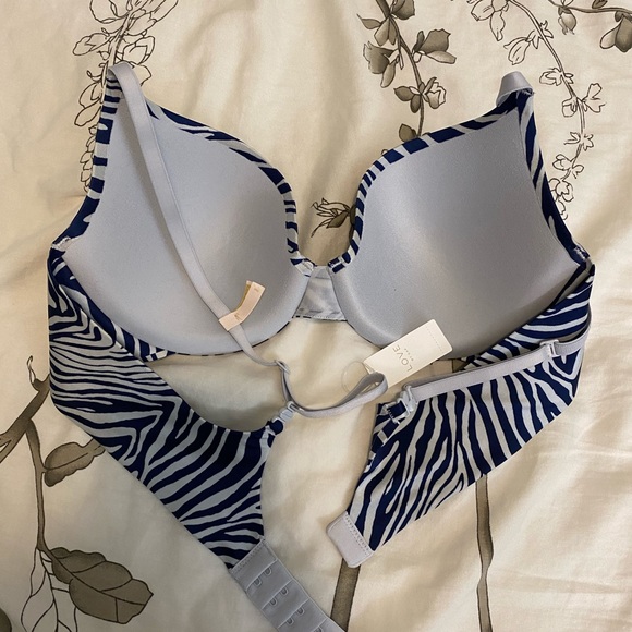36a gap body bra - never worn - Picture 3 of 3